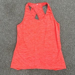Women’s workout tank top size large